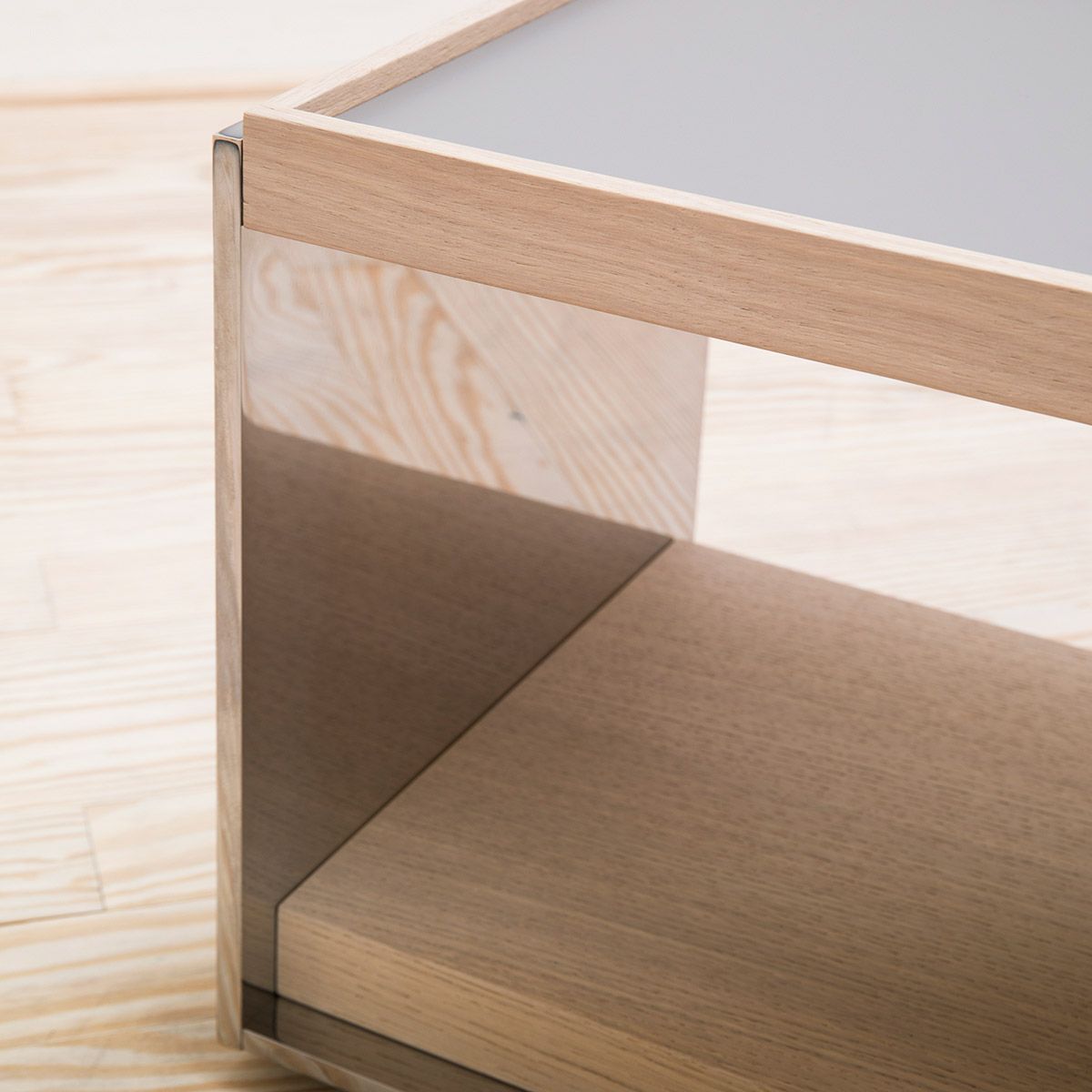 Mesita Surface 35 - B&B Italia Mesita Surface 35 - B&B Italia