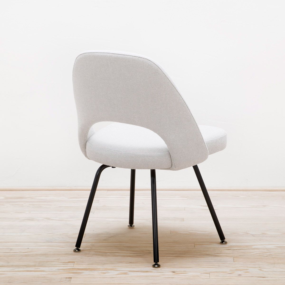 Silla Saarinen Conference - Knoll