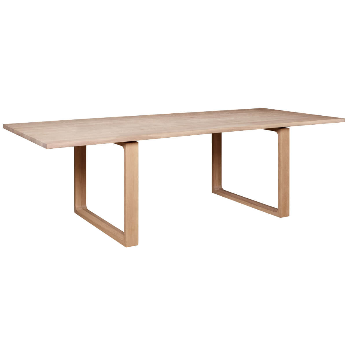 Mesa Essay - Fritz Hansen Mesa Essay - Fritz Hansen