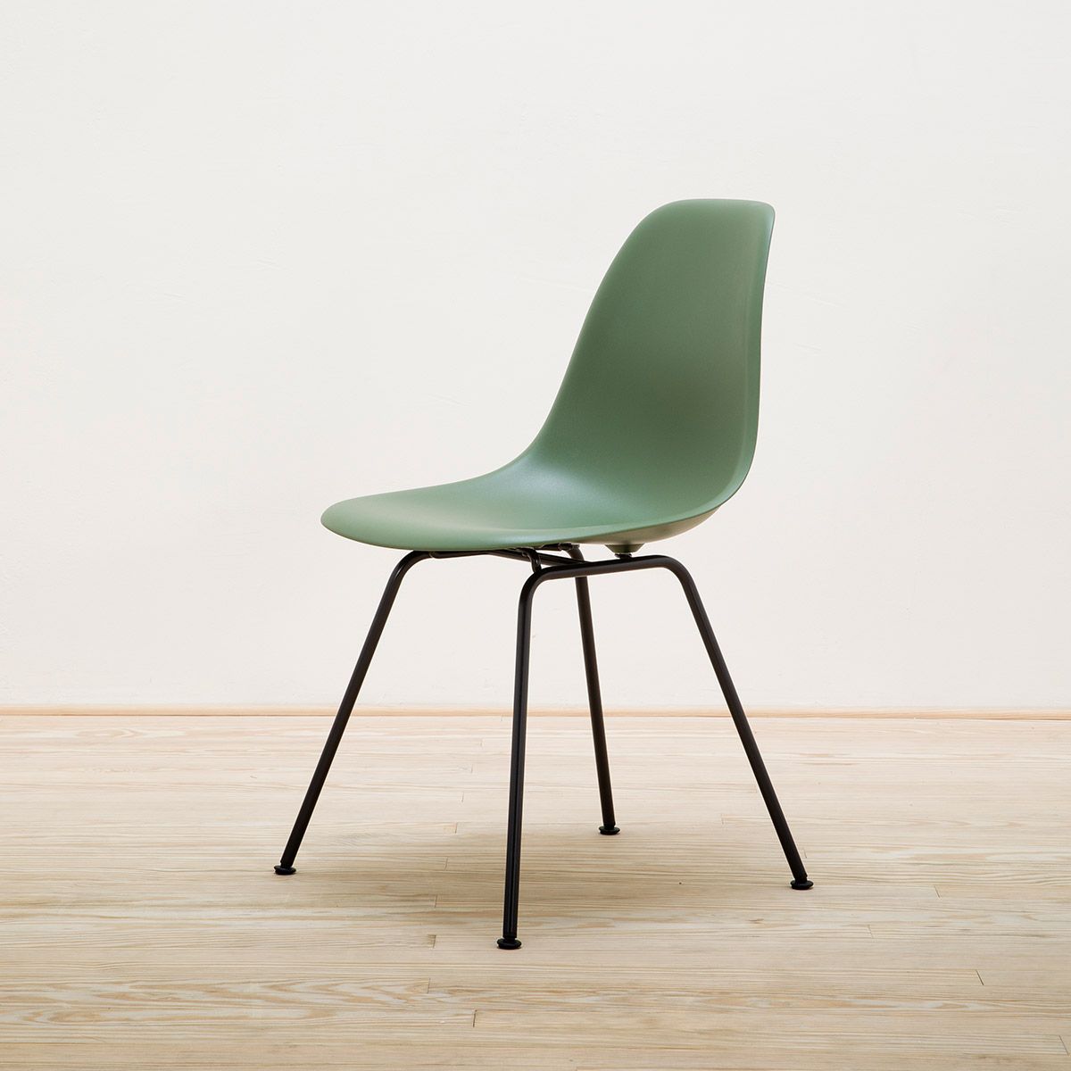Silla Eames Plastic Chair DSX Bosque Silla Eames Plastic Chair DSX Bosque
