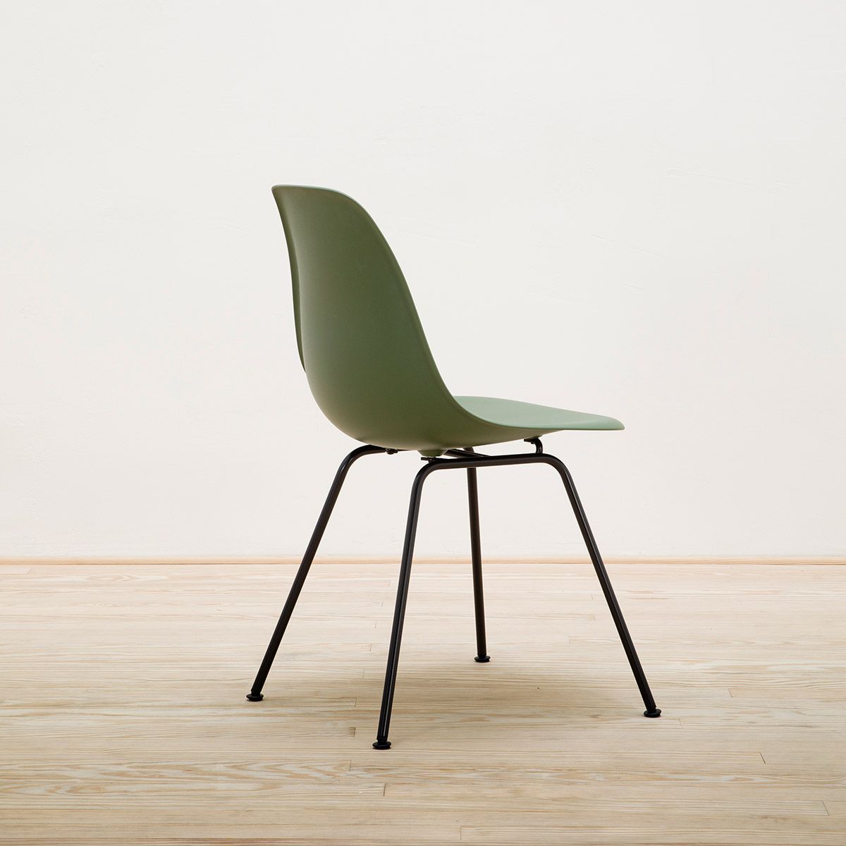 Silla Eames Plastic Chair DSX Bosque Silla Eames Plastic Chair DSX Bosque