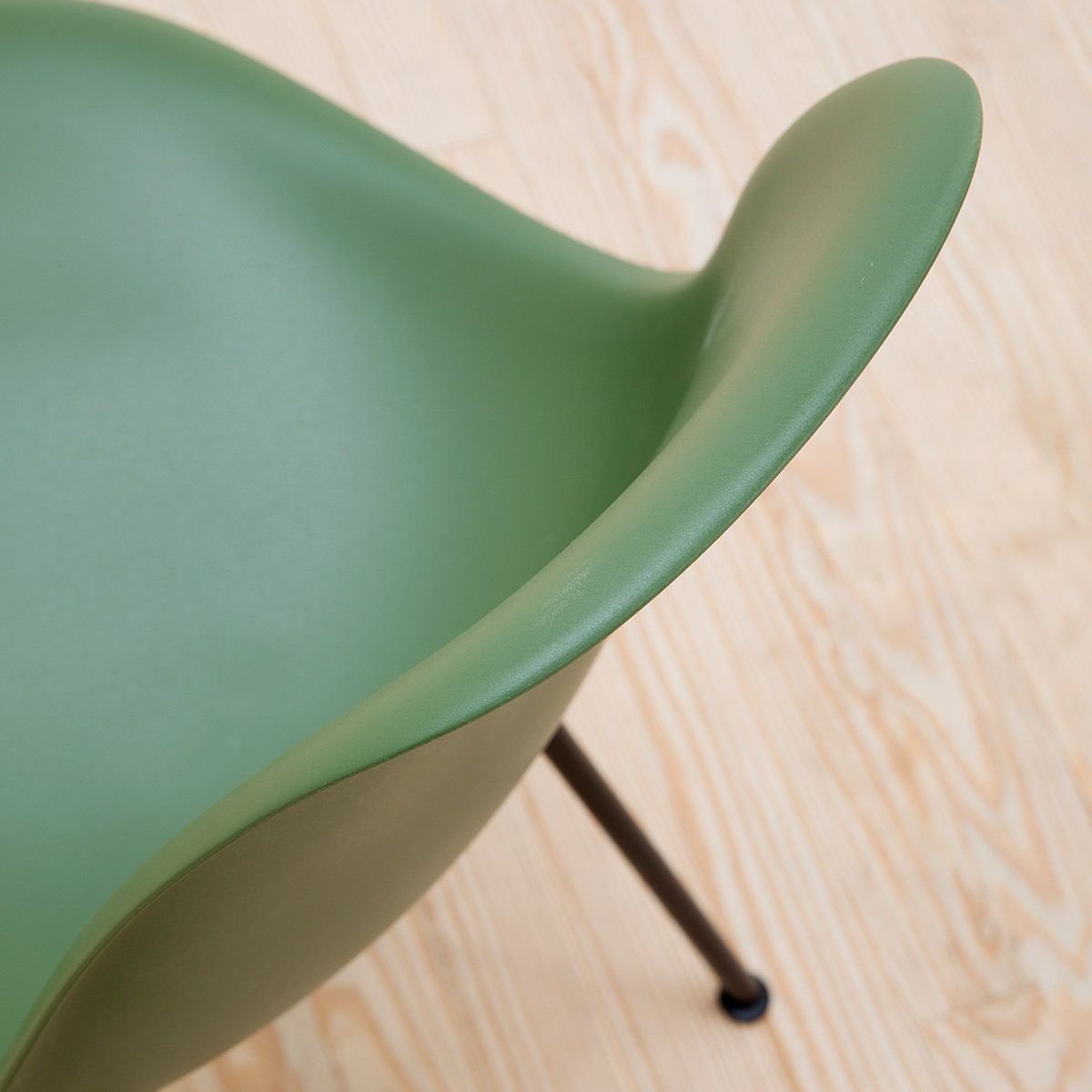 Silla Eames Plastic Chair DSX Bosque Silla Eames Plastic Chair DSX Bosque