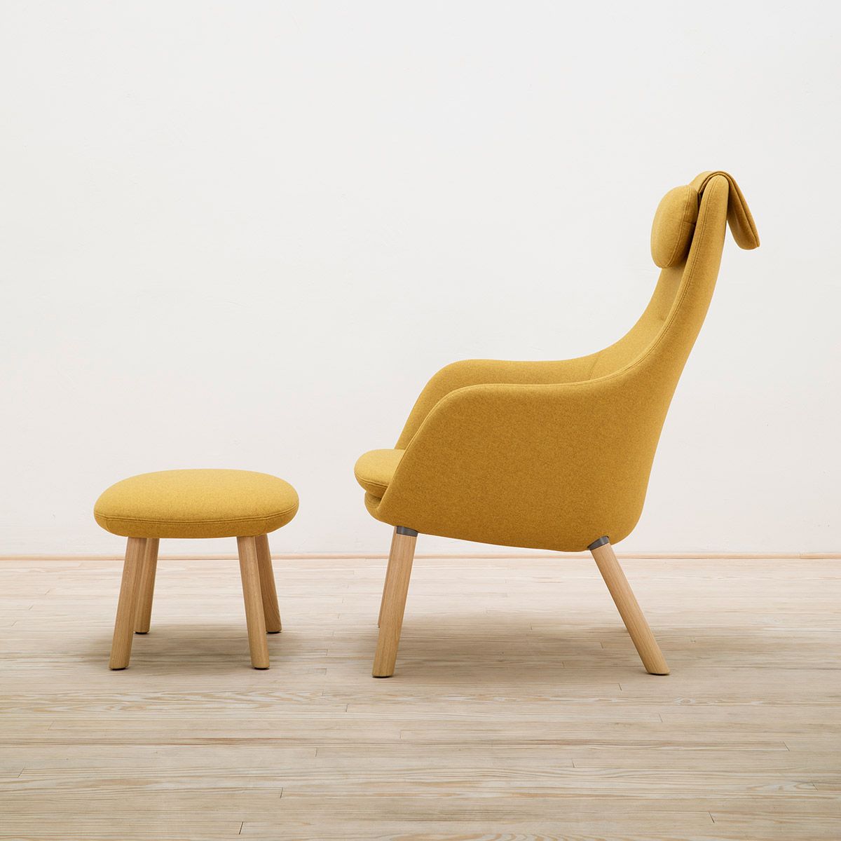 Butaca HAL Lounge Chair & Ottoman - Vitra