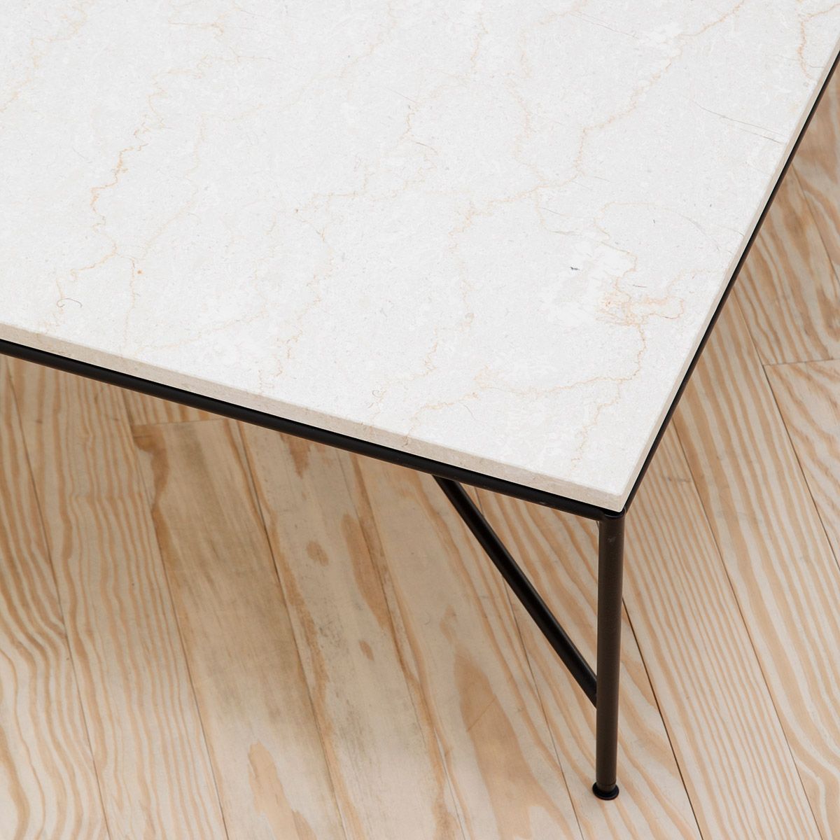 Mesa auxiliar Planner 80 - Fritz Hansen Mesa auxiliar Planner 80 - Fritz Hansen