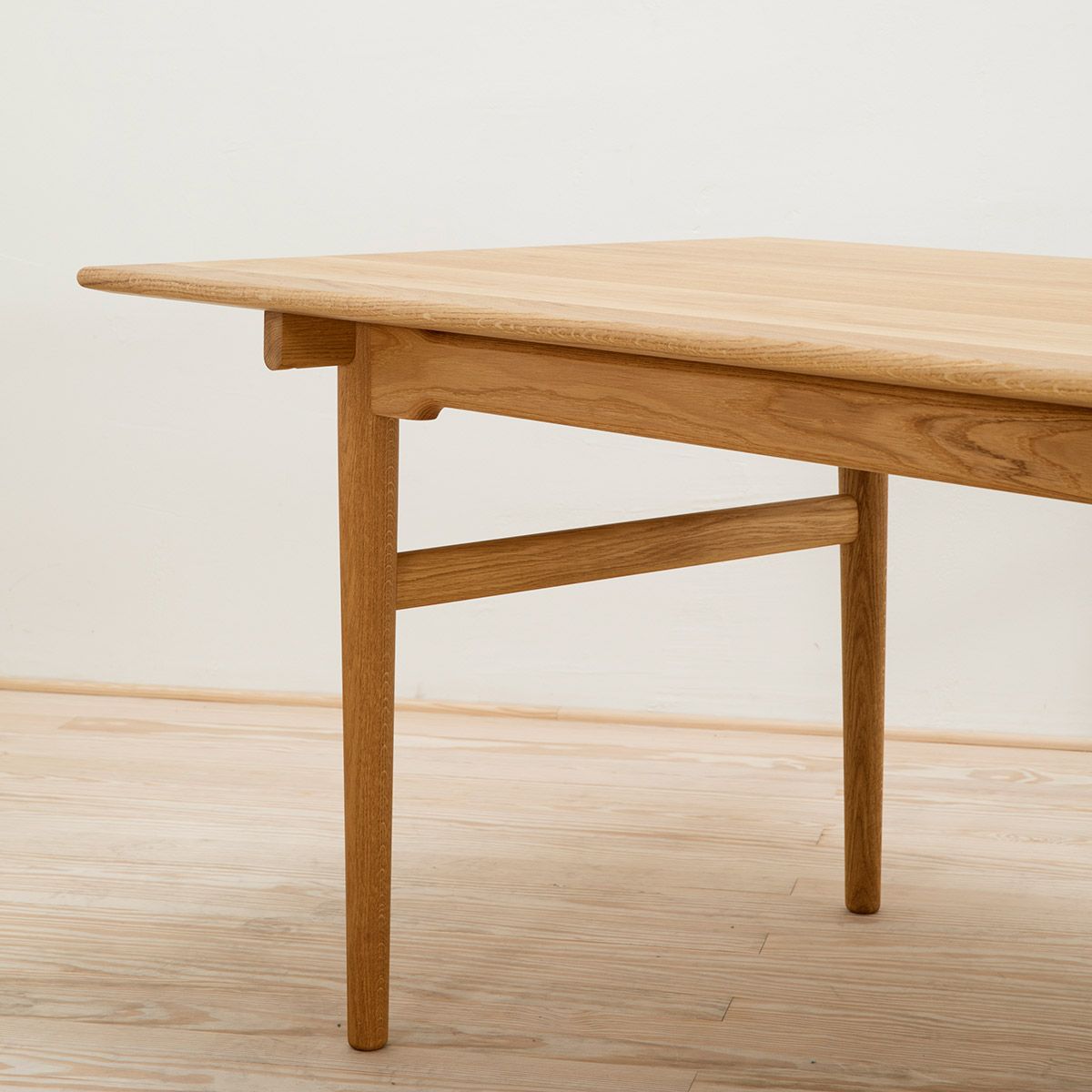 Mesa CH327 Roble aceite - Carl Hansen