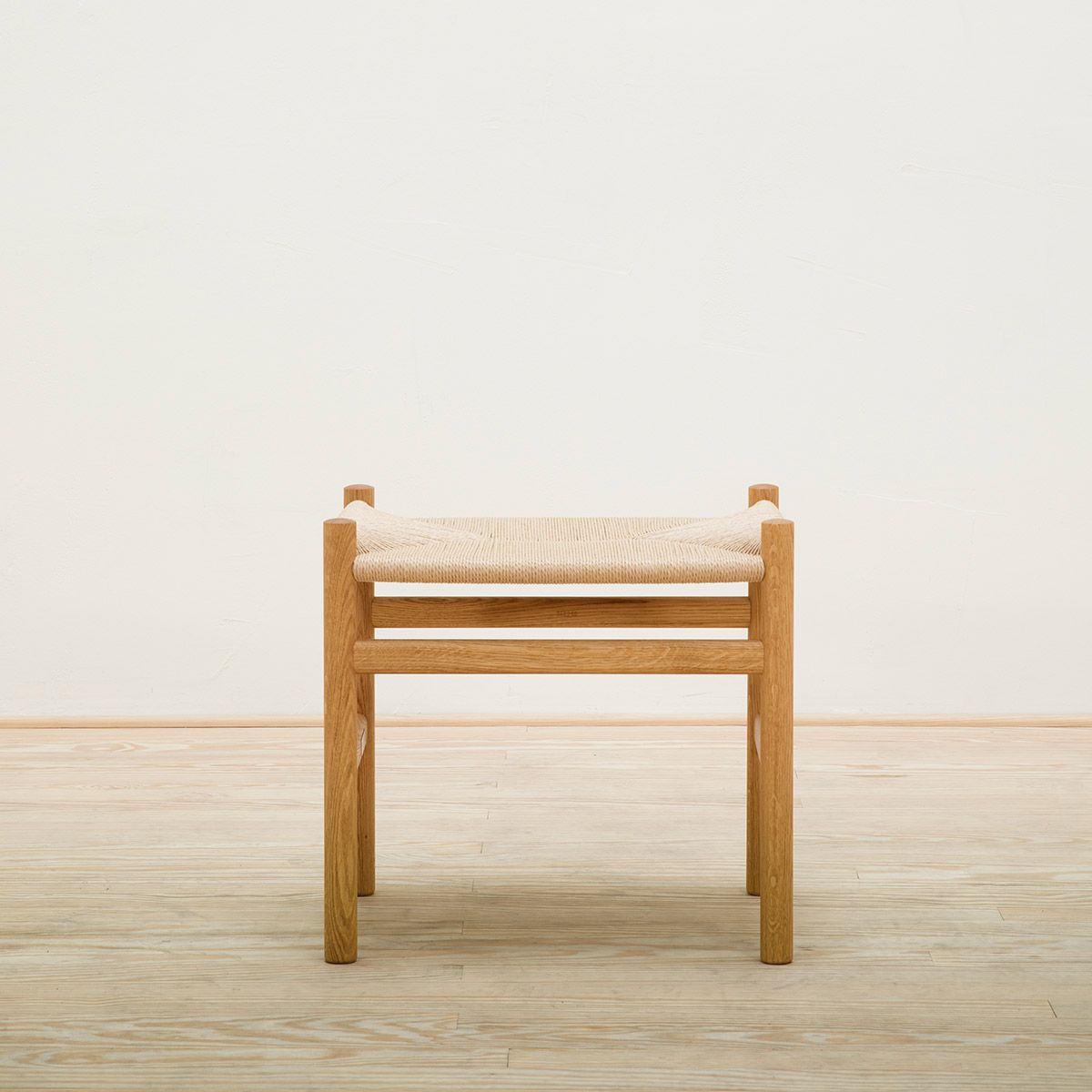 Taburete CH53 Roble aceite - Carl Hansen