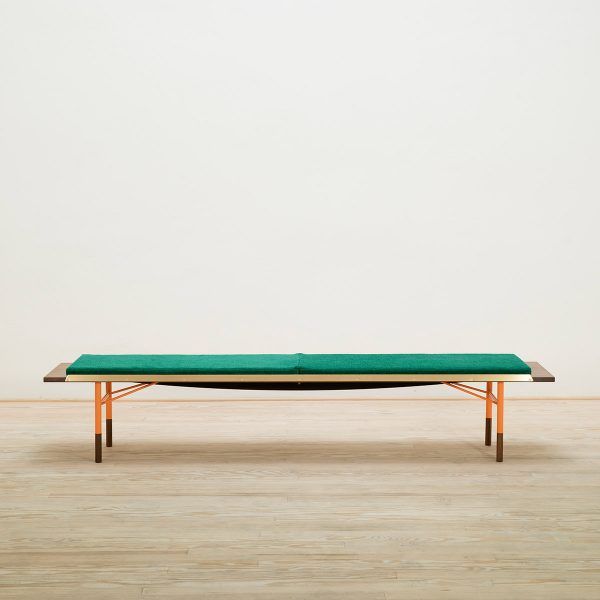 Banco Bench Brass 225 Nogal - OneCollection
