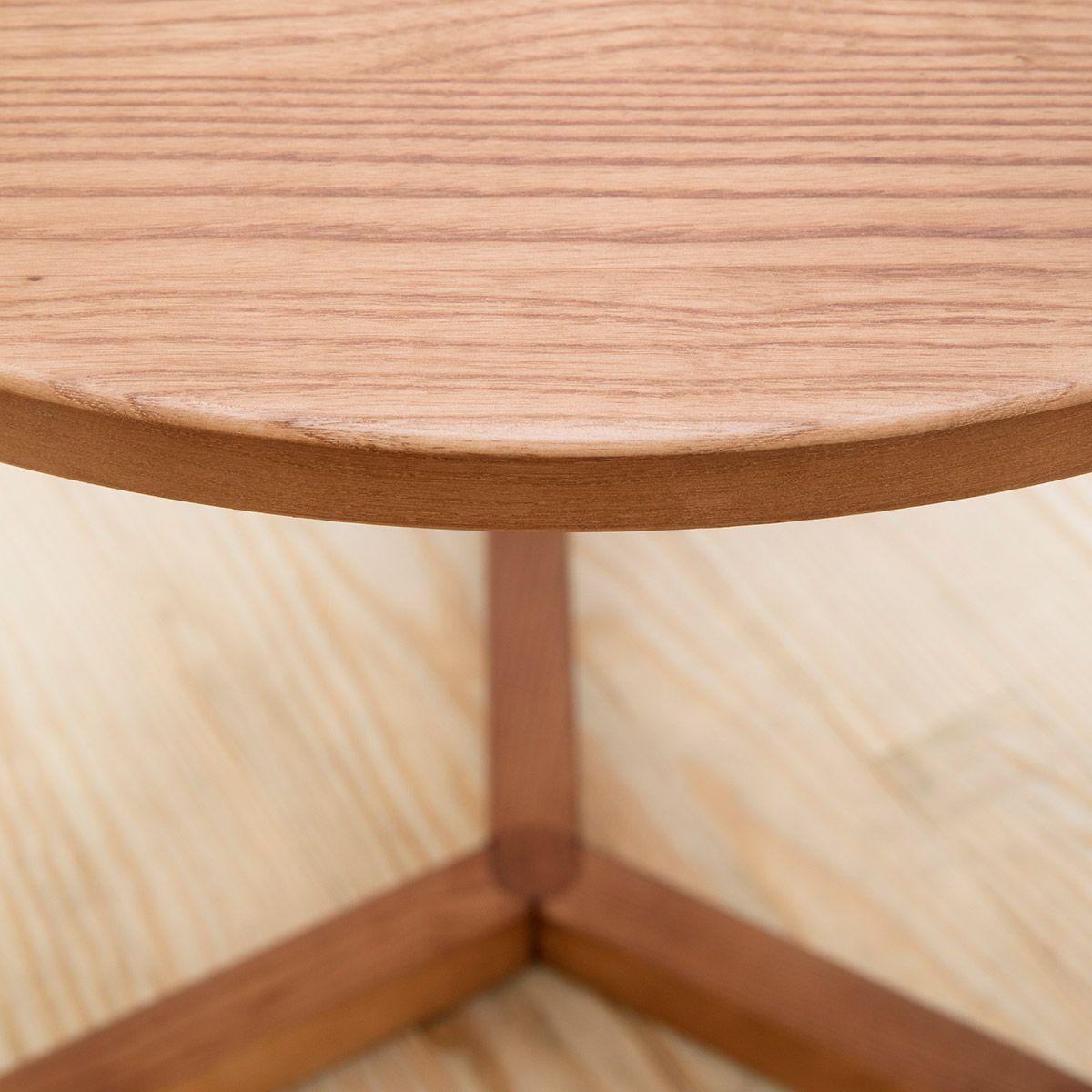 Mesa auxiliar Jiff 57 cm Fresno - Flexform
