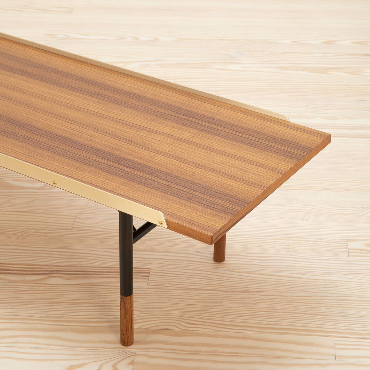Banco Bench Brass 225 Teca - OneCollection