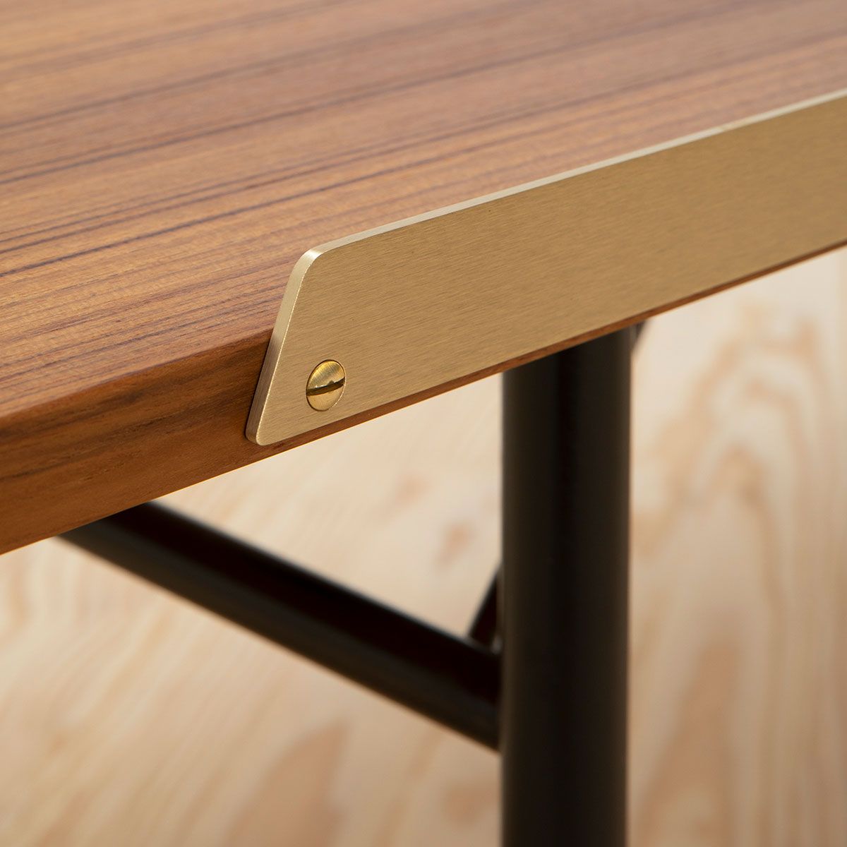 Banco Bench Brass 225 Teca - OneCollection