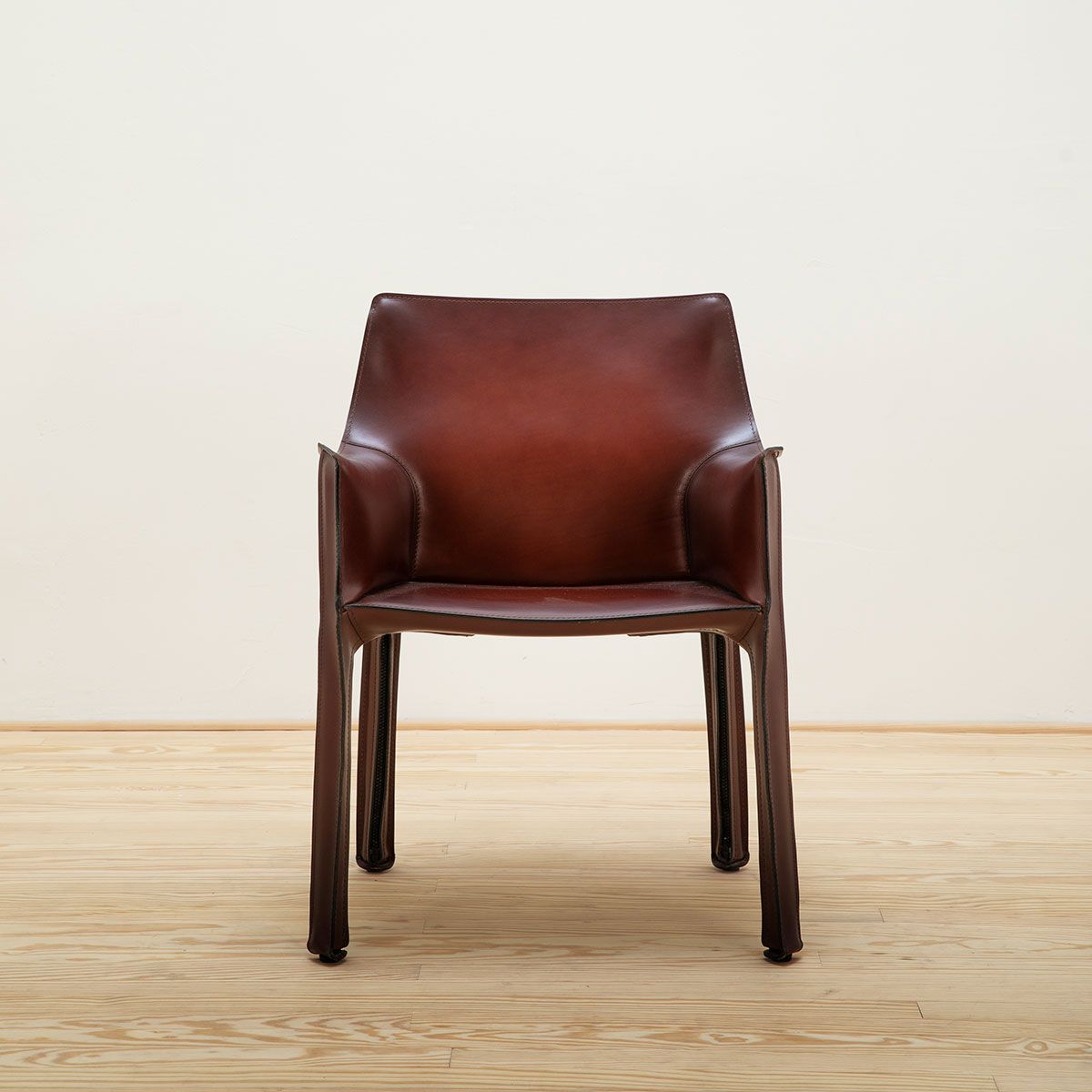 Silla 413 Cab Marrón - Cassina