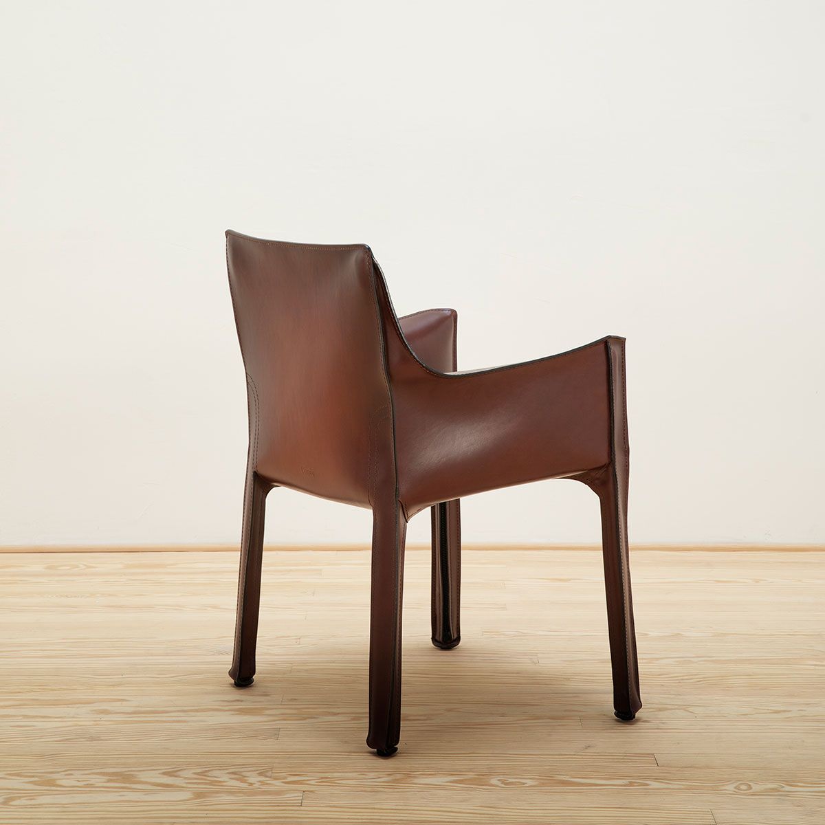 Silla 413 Cab Marrón - Cassina