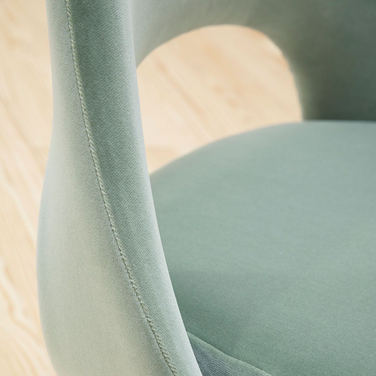 Silla Saarinen Conference Roble - Knoll