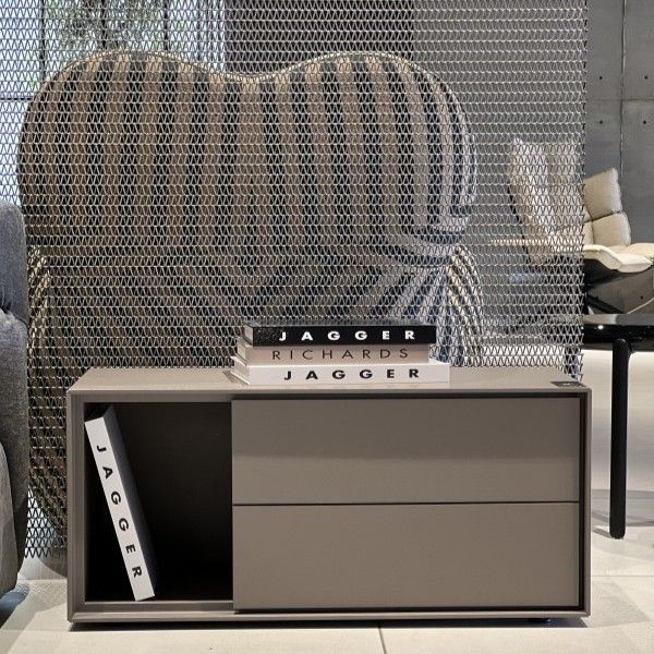 Dado 90x43x40 (1) 700kd-600x800 Mesa auxiliar Dado 90 - B&B Italia