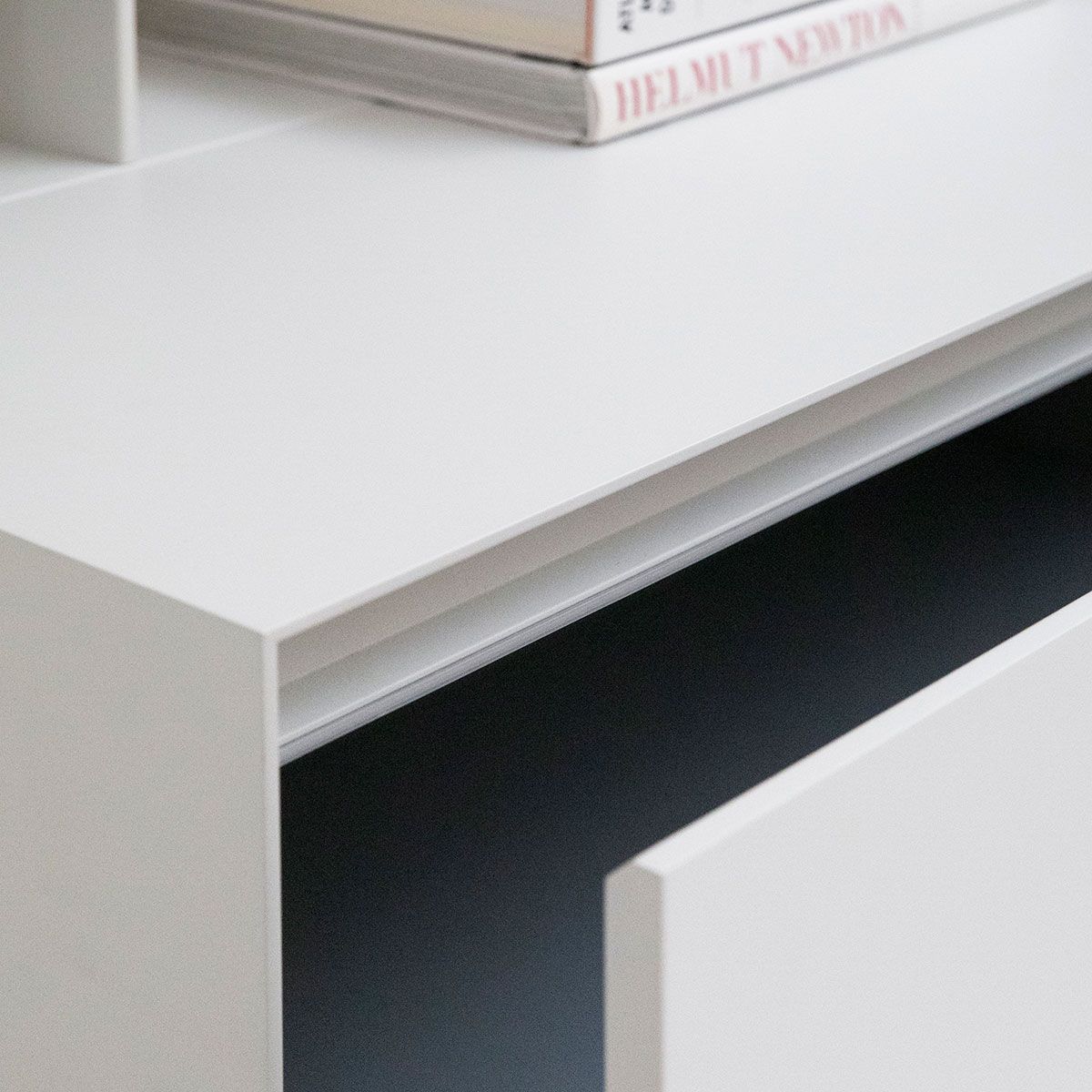Librería Flat.C - B&B Italia Librería Flat.C - B&B Italia