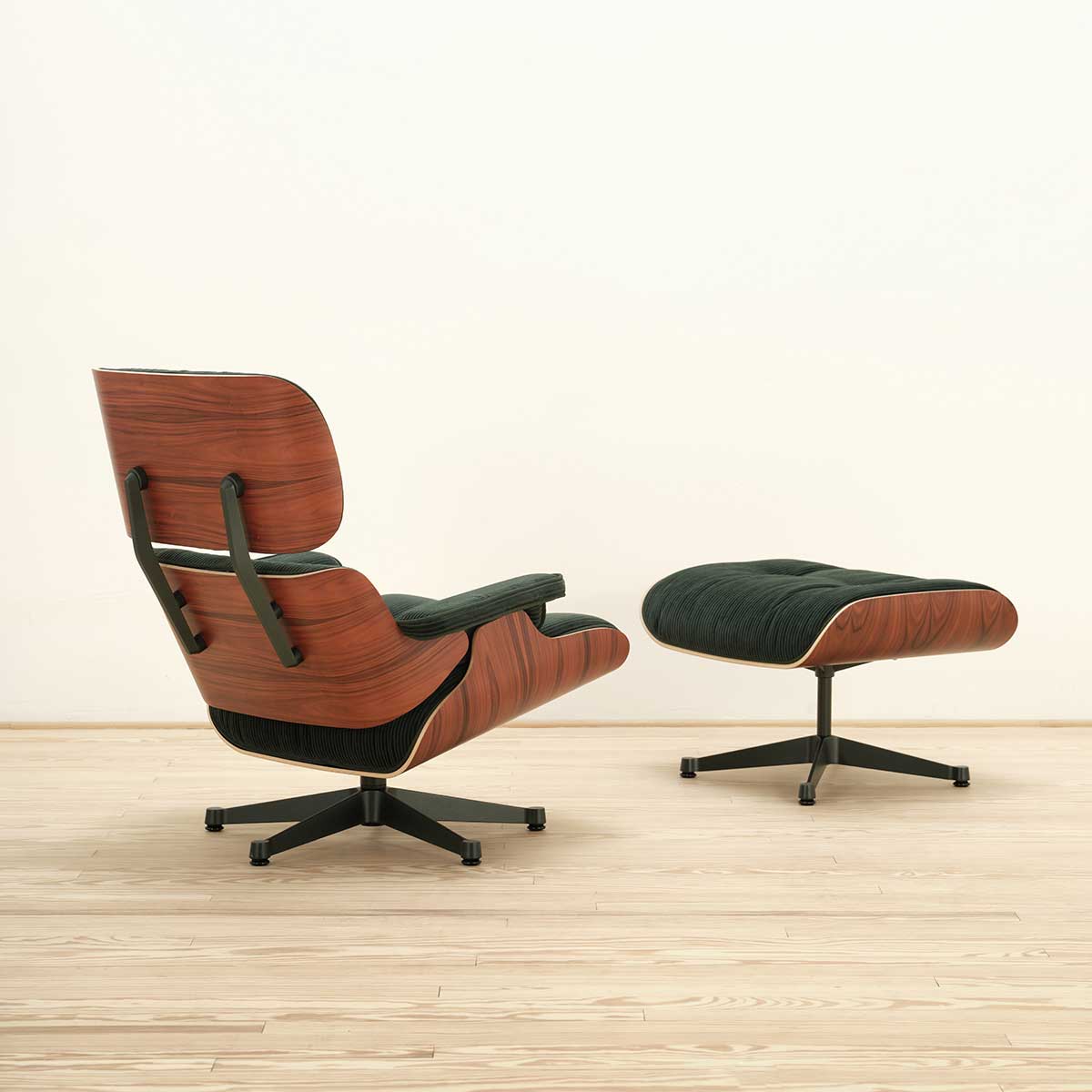 Eames Lounge Chair & Ottoman Pana - Vitra