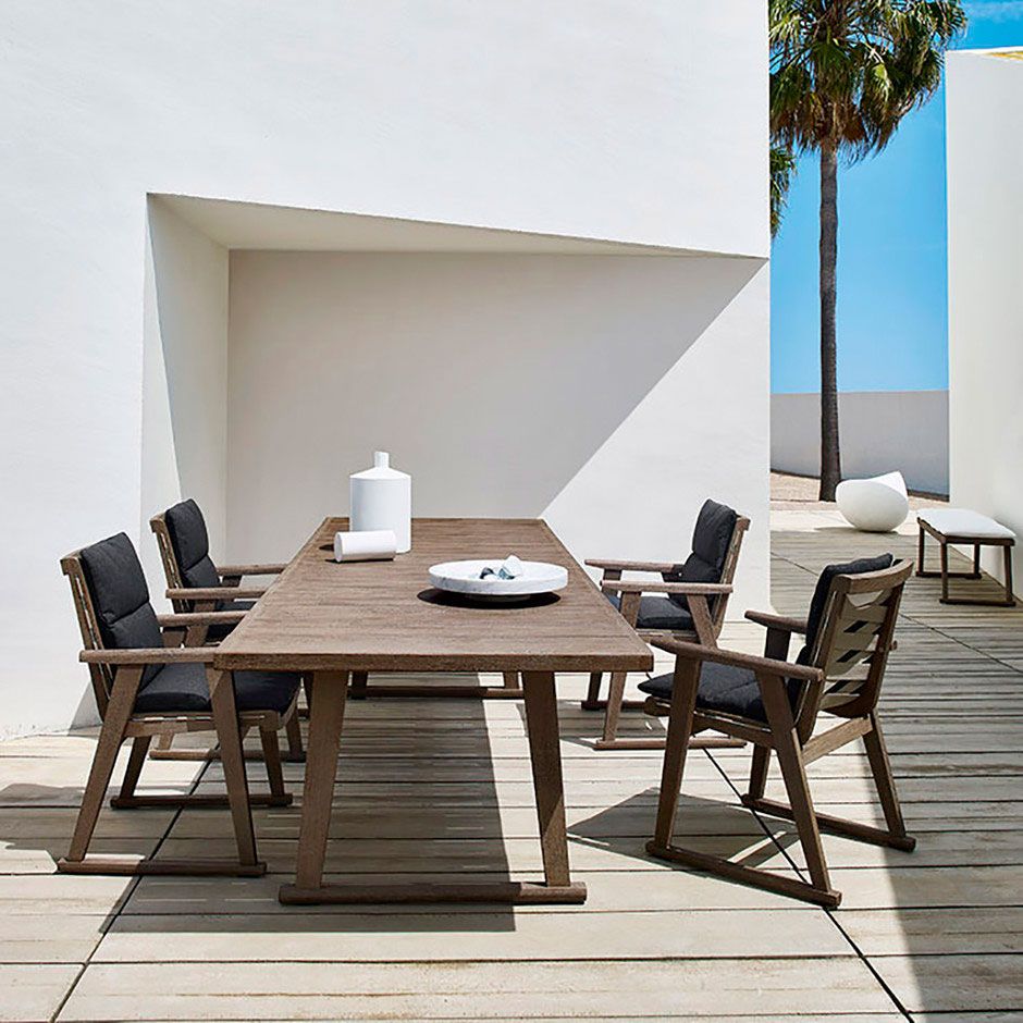 Mesa Gio - B&B Italia Outdoor Mesa Gio - B&B Italia Outdoor