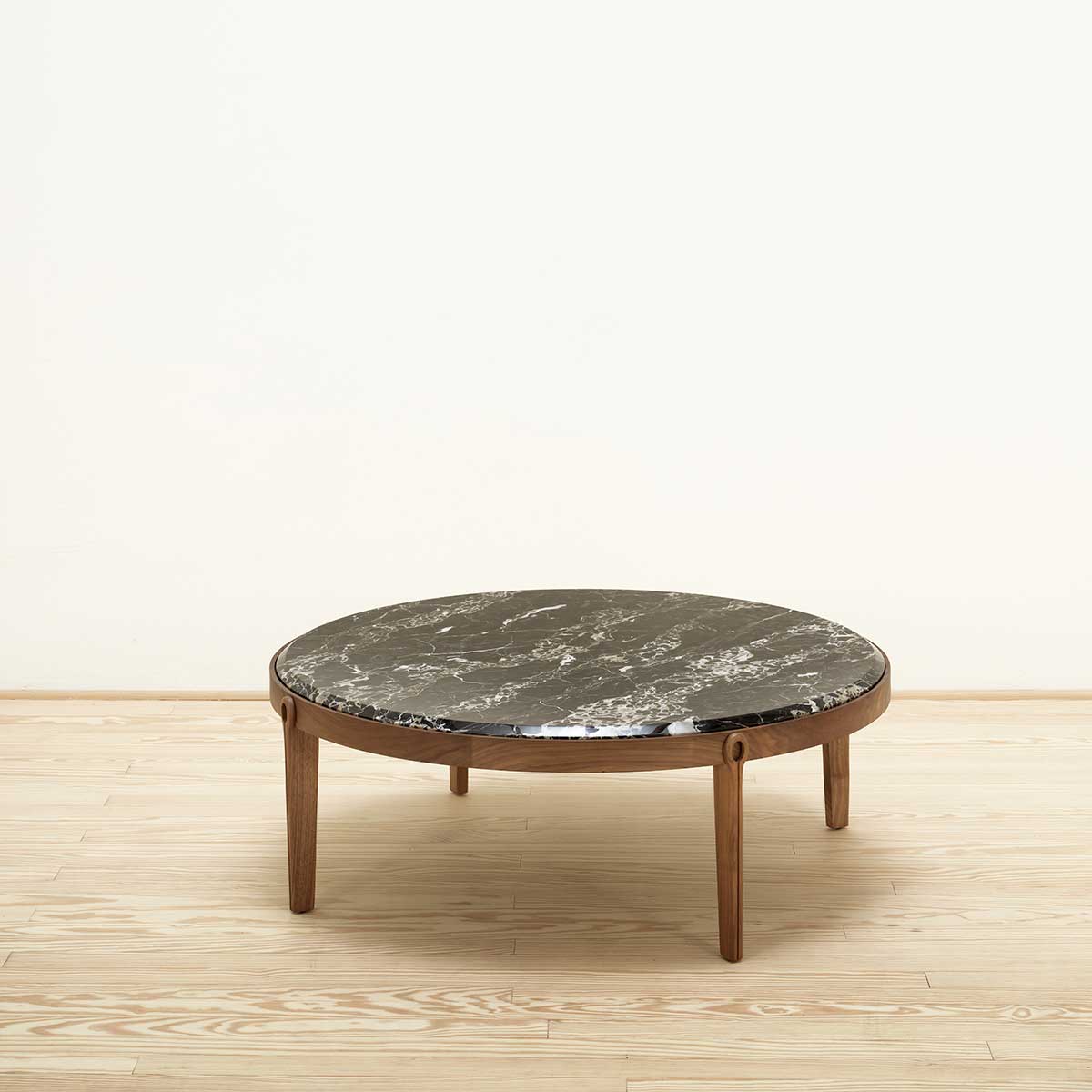 Mesa auxiliar Ago 100 - Giorgetti