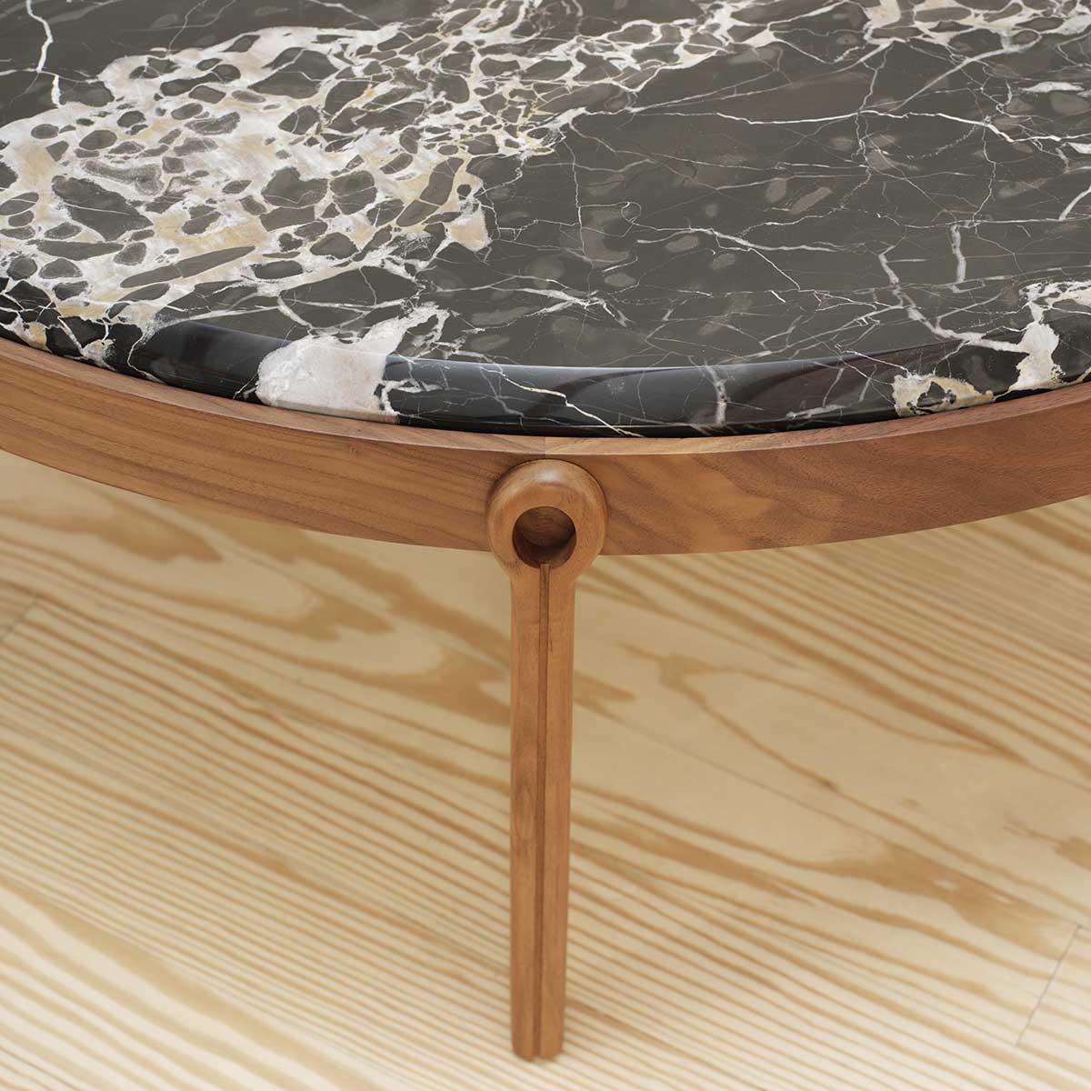 Mesa auxiliar Ago 100 - Giorgetti