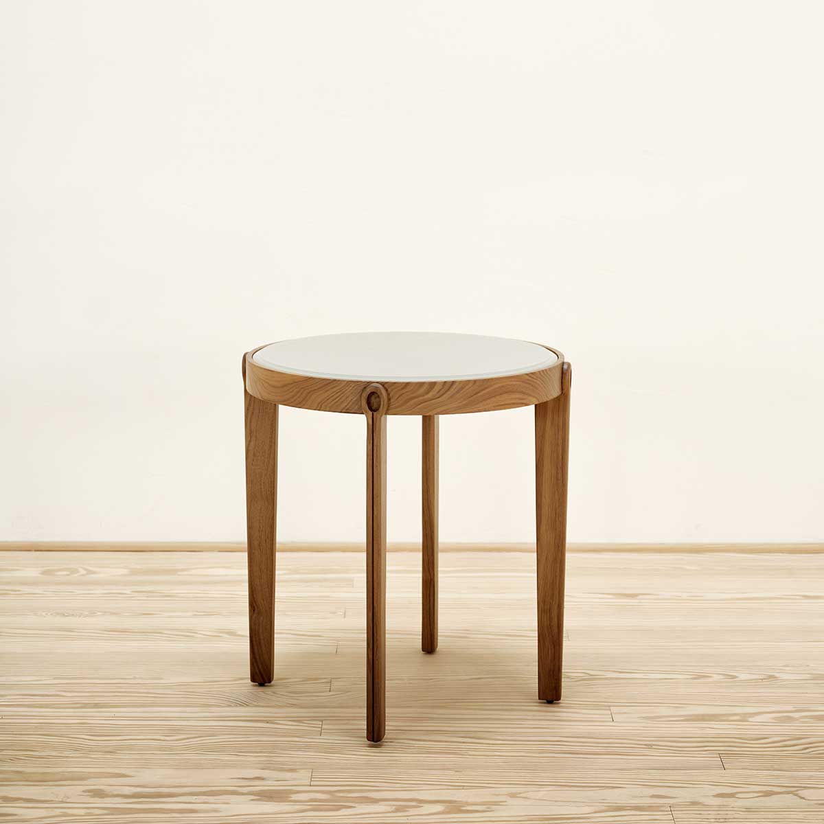 Mesa auxiliar Ago 50 - Giorgetti