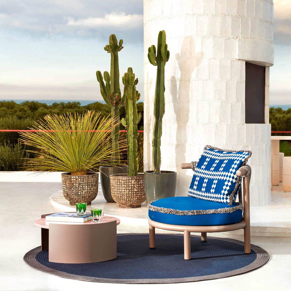Mesa auxiliar Bowy Outdoor - Cassina