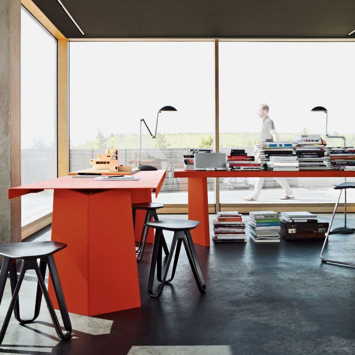 Pallas Table - Classicon