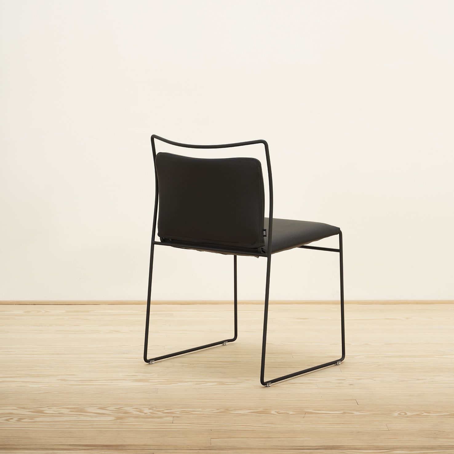 SILLA TULU4 Silla Tulu - Cassina