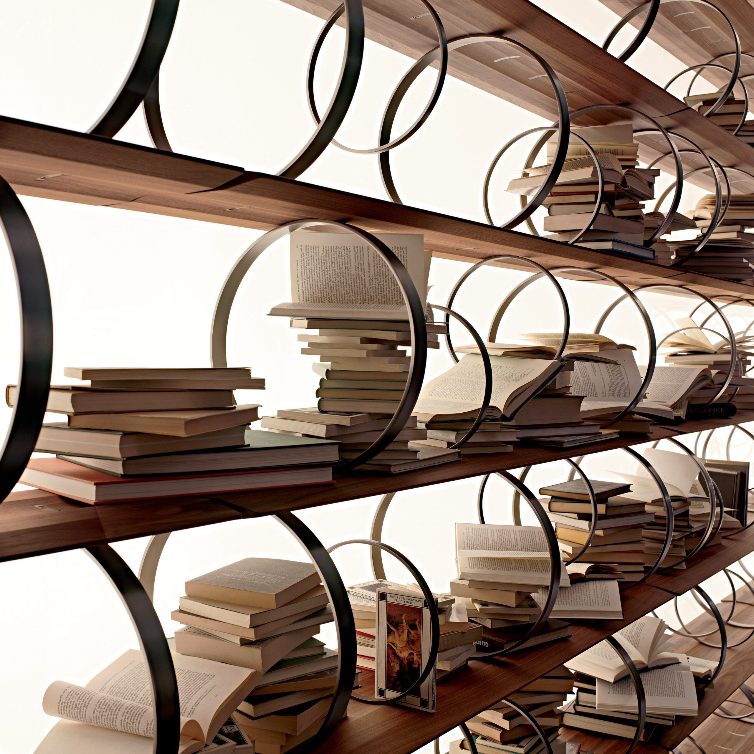 40_Flying-Circles Librería Flying Circles - Ceccotti Collezioni