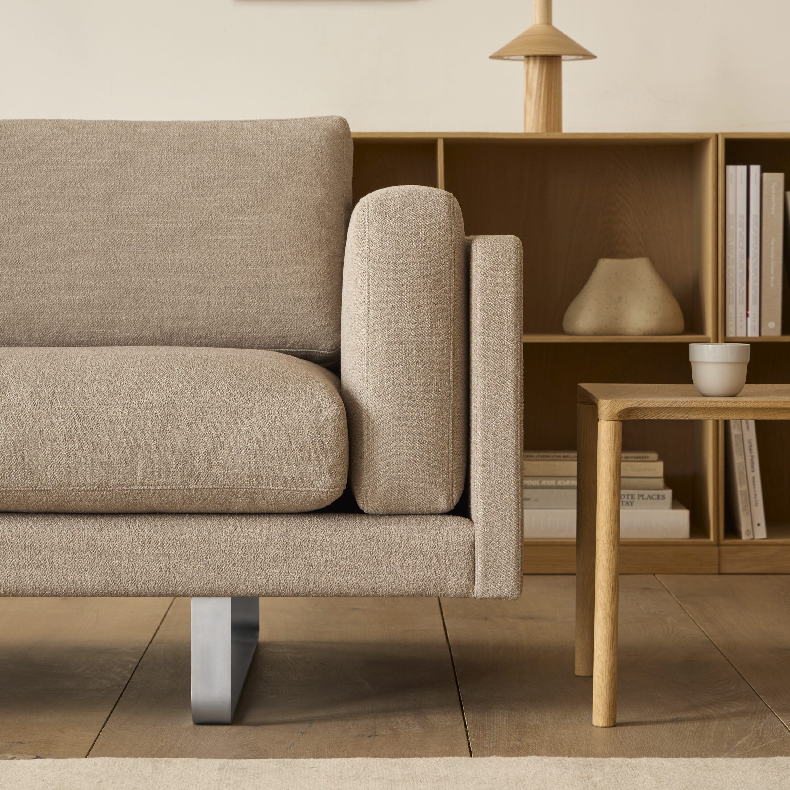 Mesa auxiliar Piloti Wood 46,5 - Fredericia