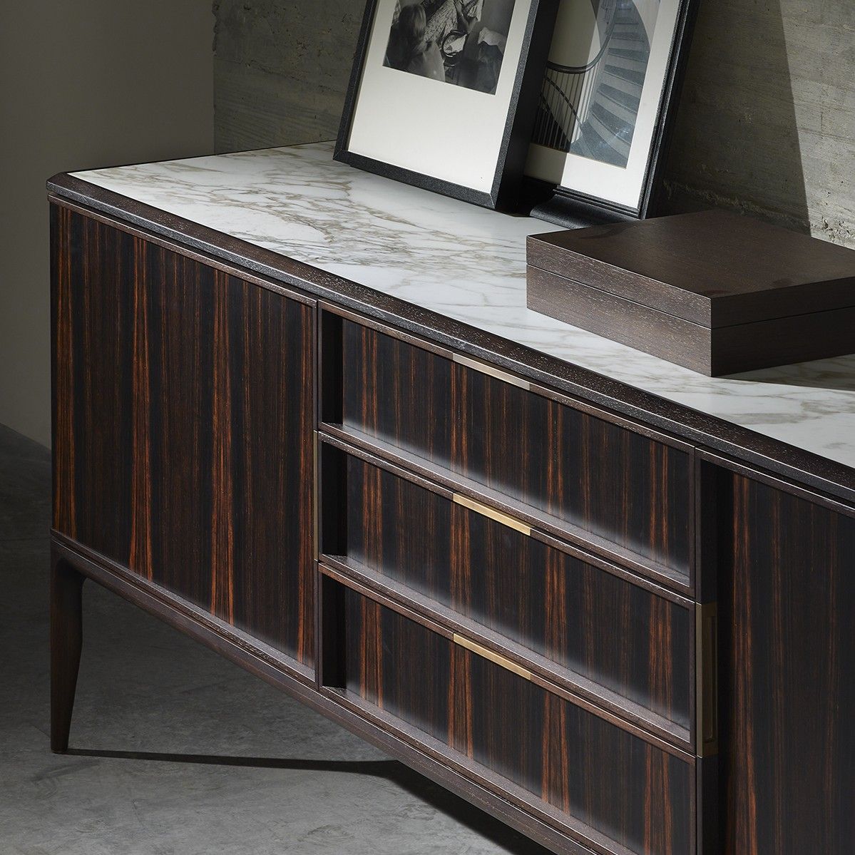 oblique-sideboard-aparador-ceccotti2 Aparador Oblique - Ceccotti Collezioni