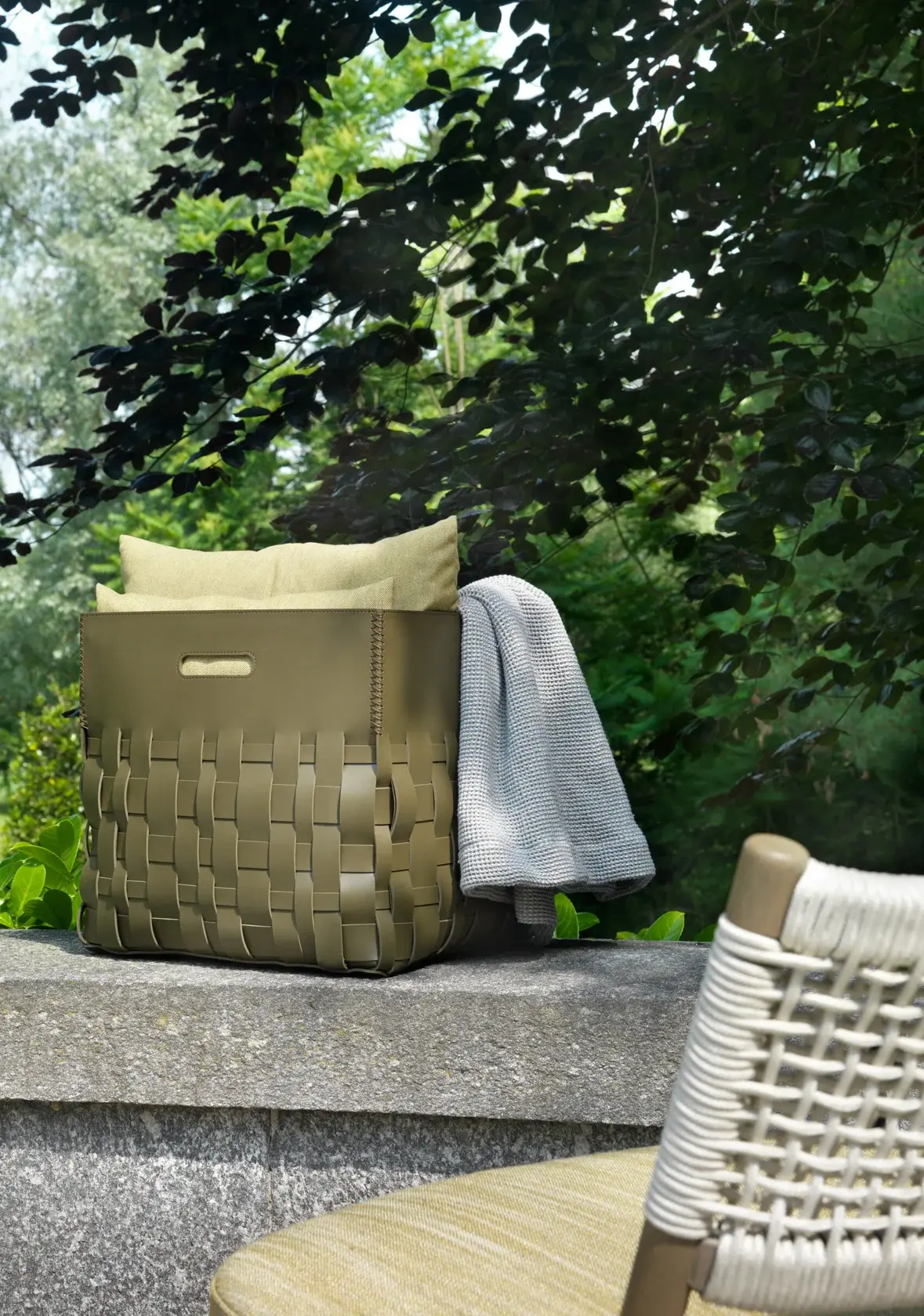 Revistero Cesta Outdoor - Flexform