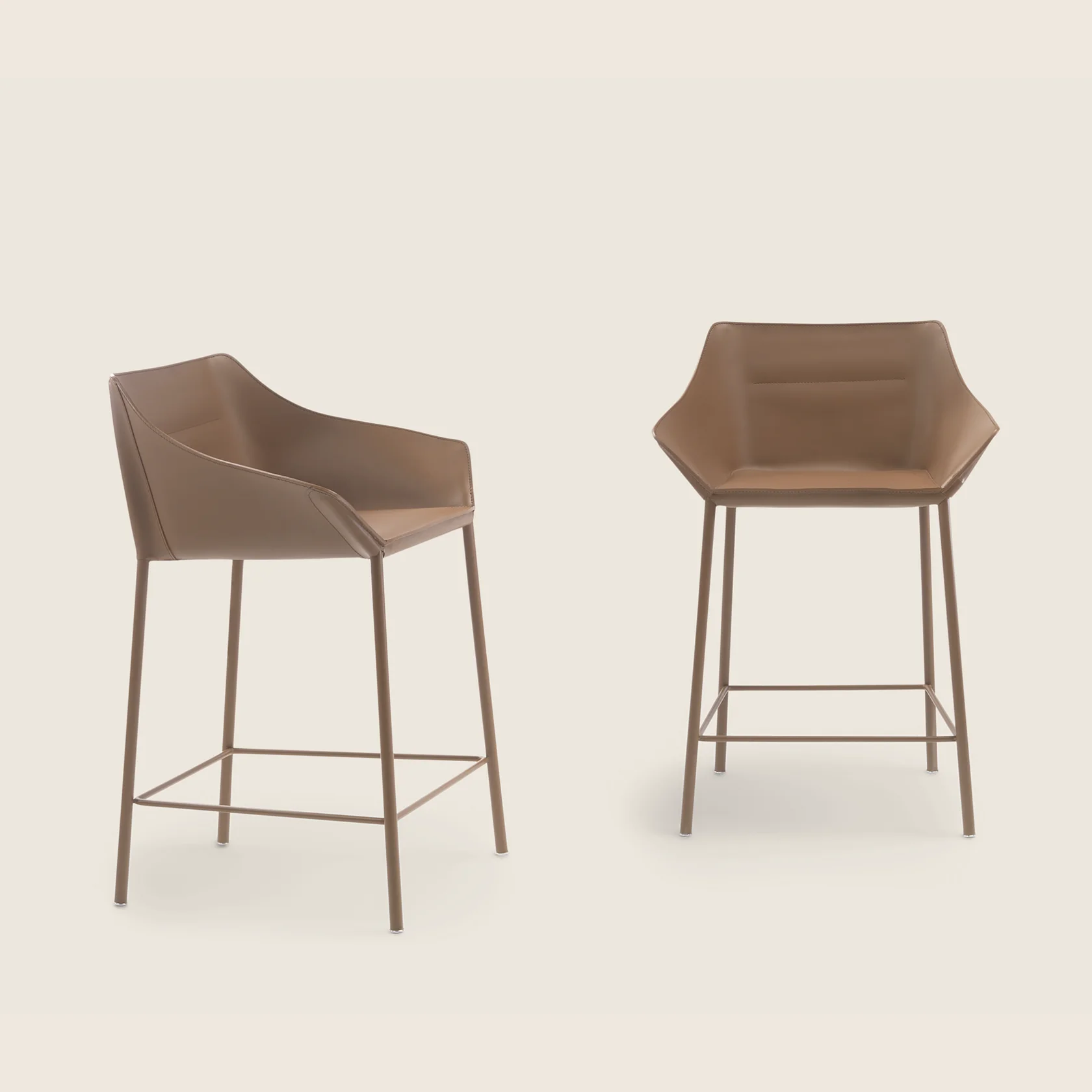 02A551_HAIKU_STOOL_SET_02 Taurete Haiku - Flexform