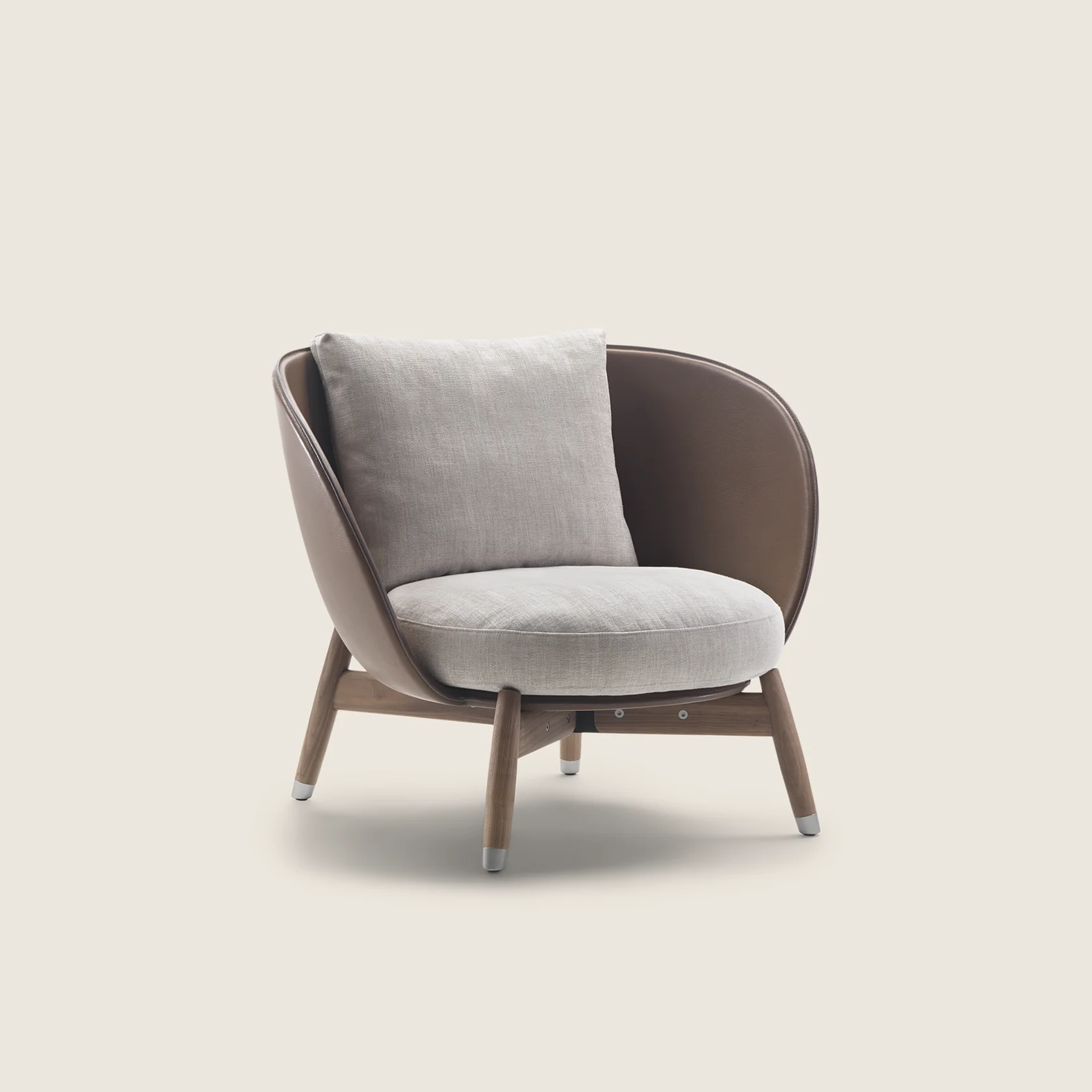 02C121_ERI_ARMCHAIR_01 Butaca Eri - Flexform
