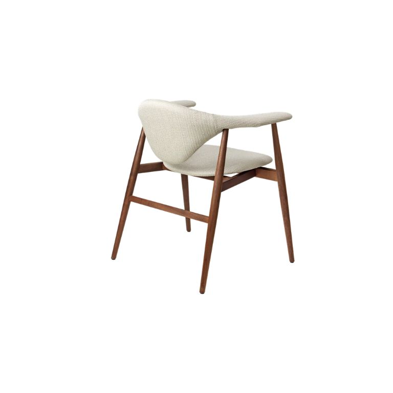 Masculo dining silla- Gubi- Naharro Muebles Masculo-dining-silla-Gubi-Naharro-Muebles