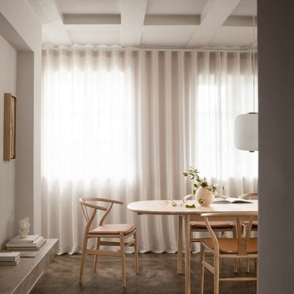 Carl Hansen & Søn