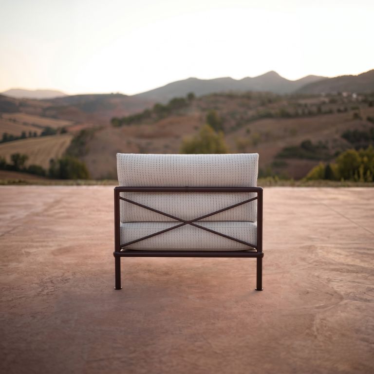 Butaca Nooch - B&B Italia- Naharro Muebles