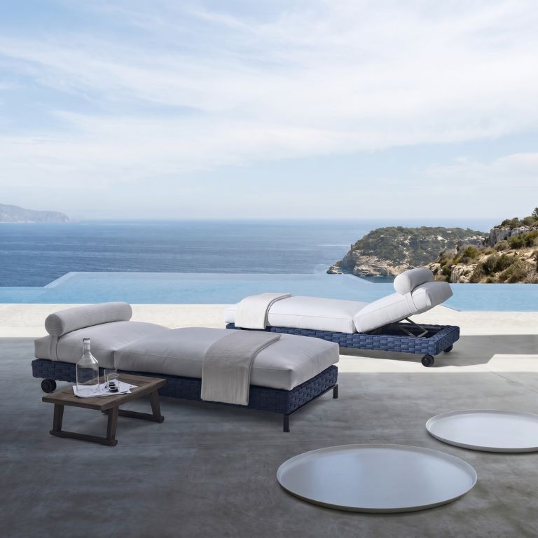 Tumbona Ray Outdoor Fabric – B&B Italia (1) Tumbona Ray Outdoor Fabric - B&B Italia