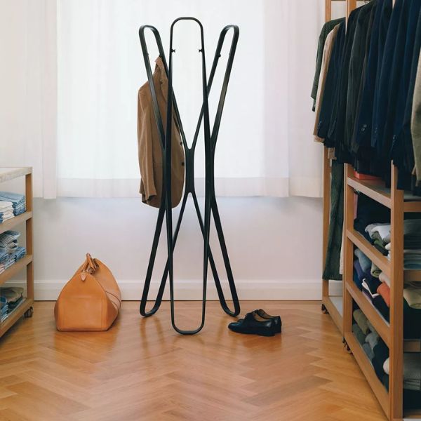 4 Perchero Saturn Coat Stand - ClassiCon
