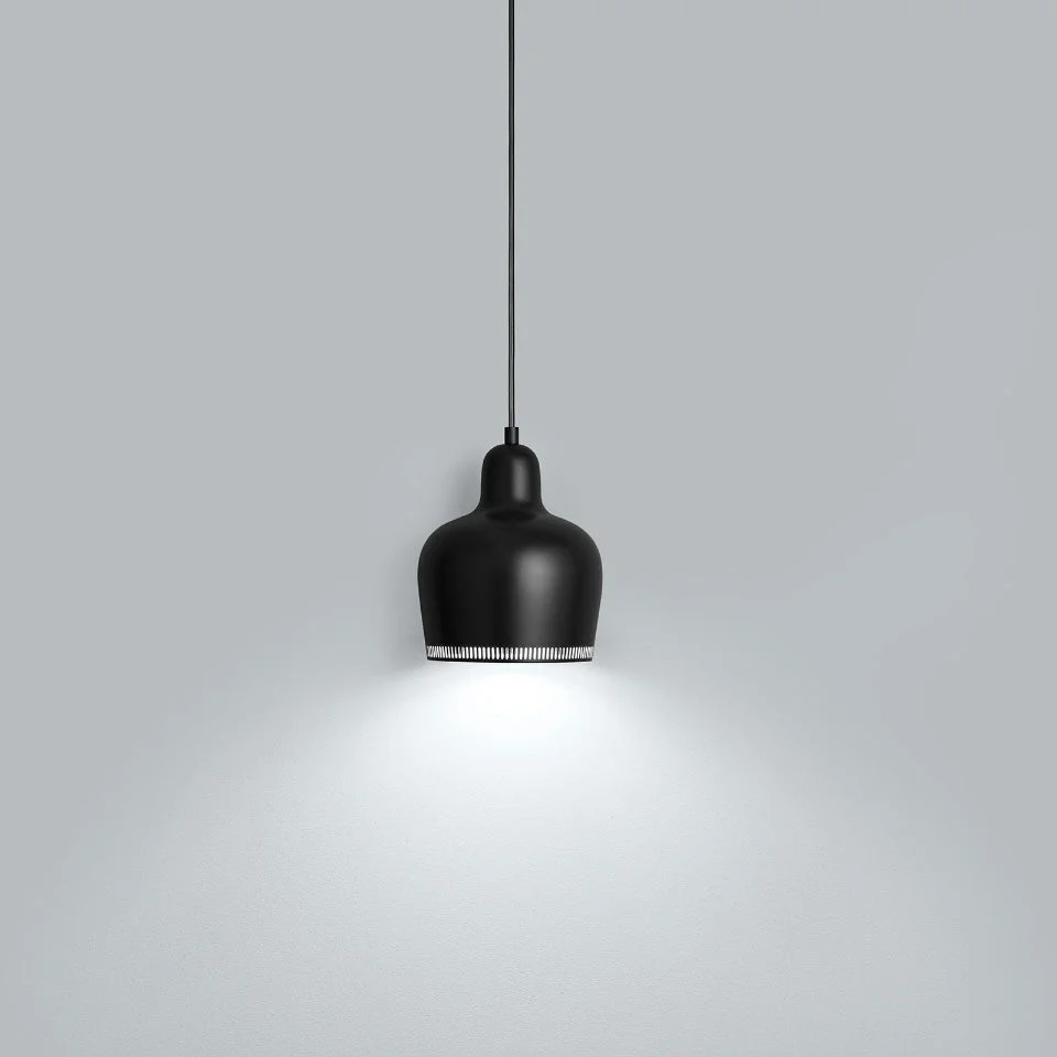 artek pendant light a330s golden bell black on 1440x@2x.progressive Lámpara colgante A330S Campana Dorada de Artek en latón, diseño de Alvar Aalto