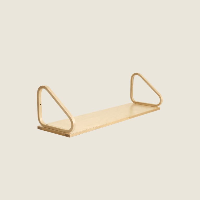 Estantería de pared 112B de Artek en abedul, diseño de Alvar Aalto